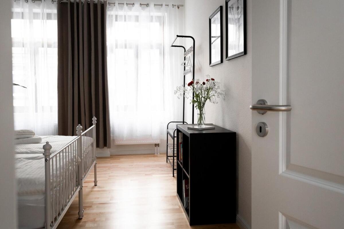 Apartment Deluxe With Balcony Near Stadium & *