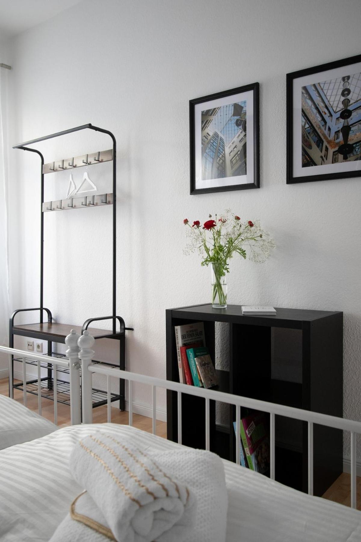 Apartment Deluxe With Balcony Near Stadium & *