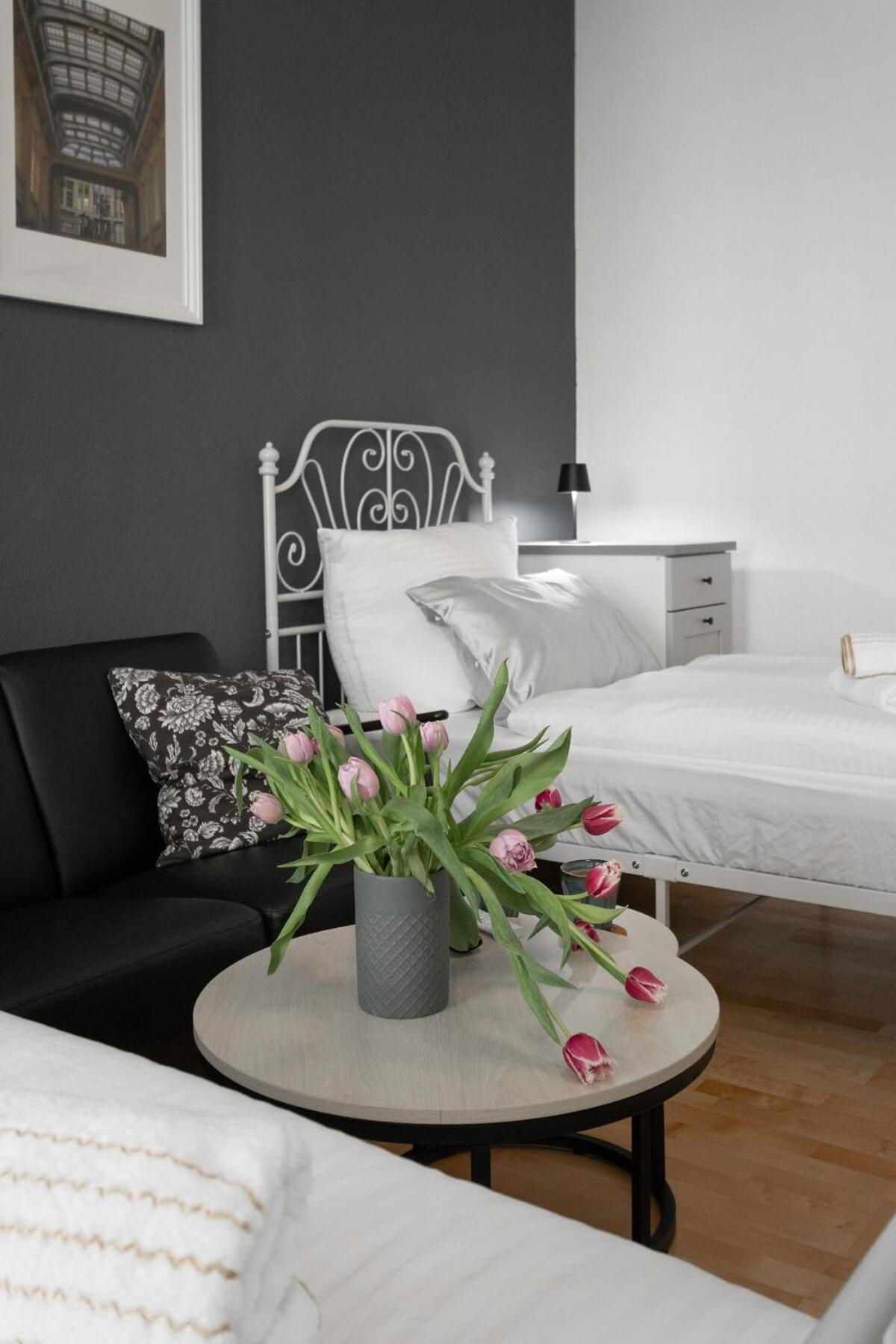 Deluxe With Balcony Near Stadium &